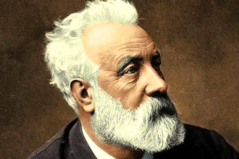 Ay'a Seyehat Jules Verne